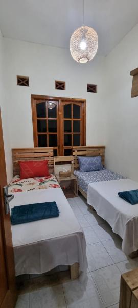 Taefoo Homestay - TOKYO ROOM Free Wifi, Fan & 3 Shared Bathrooms